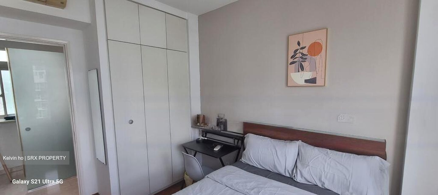 Monterey Park Condominium (D5), Condominium #463137141